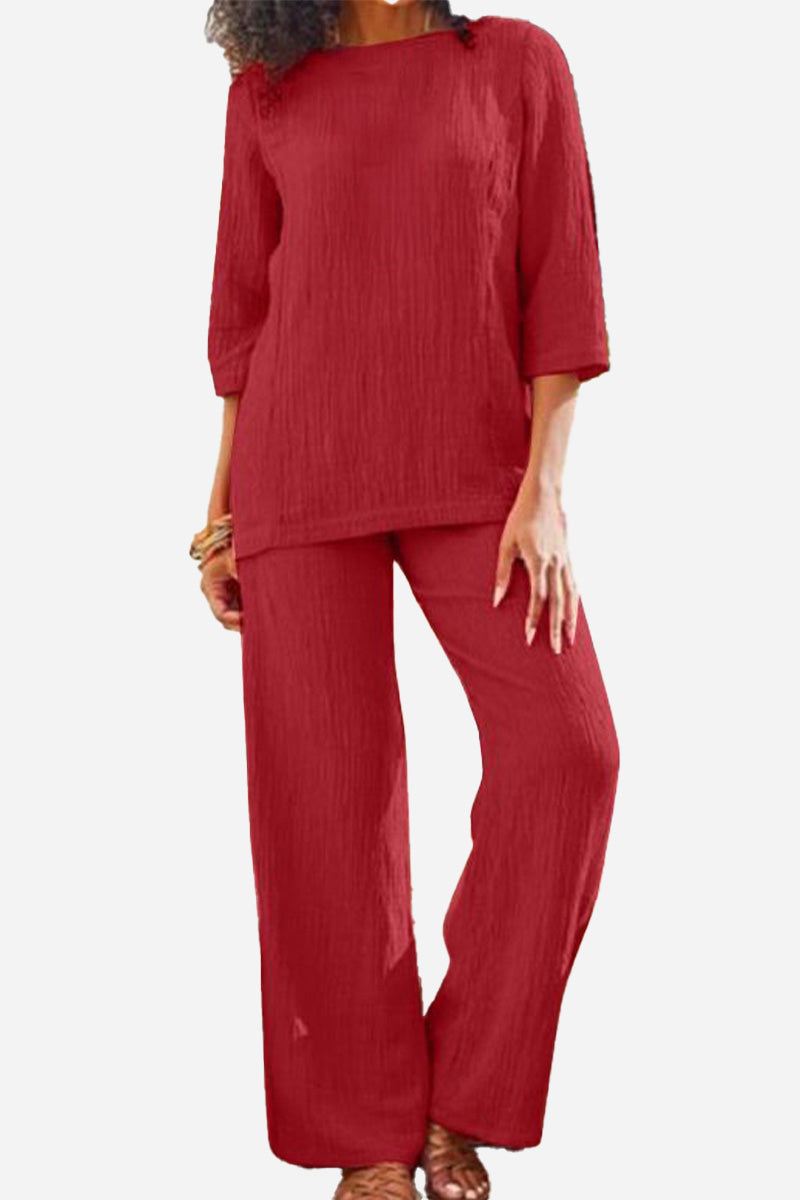 Elegant textured two-piece set in burgundy with loose fit and wrinkle-resistant fabric