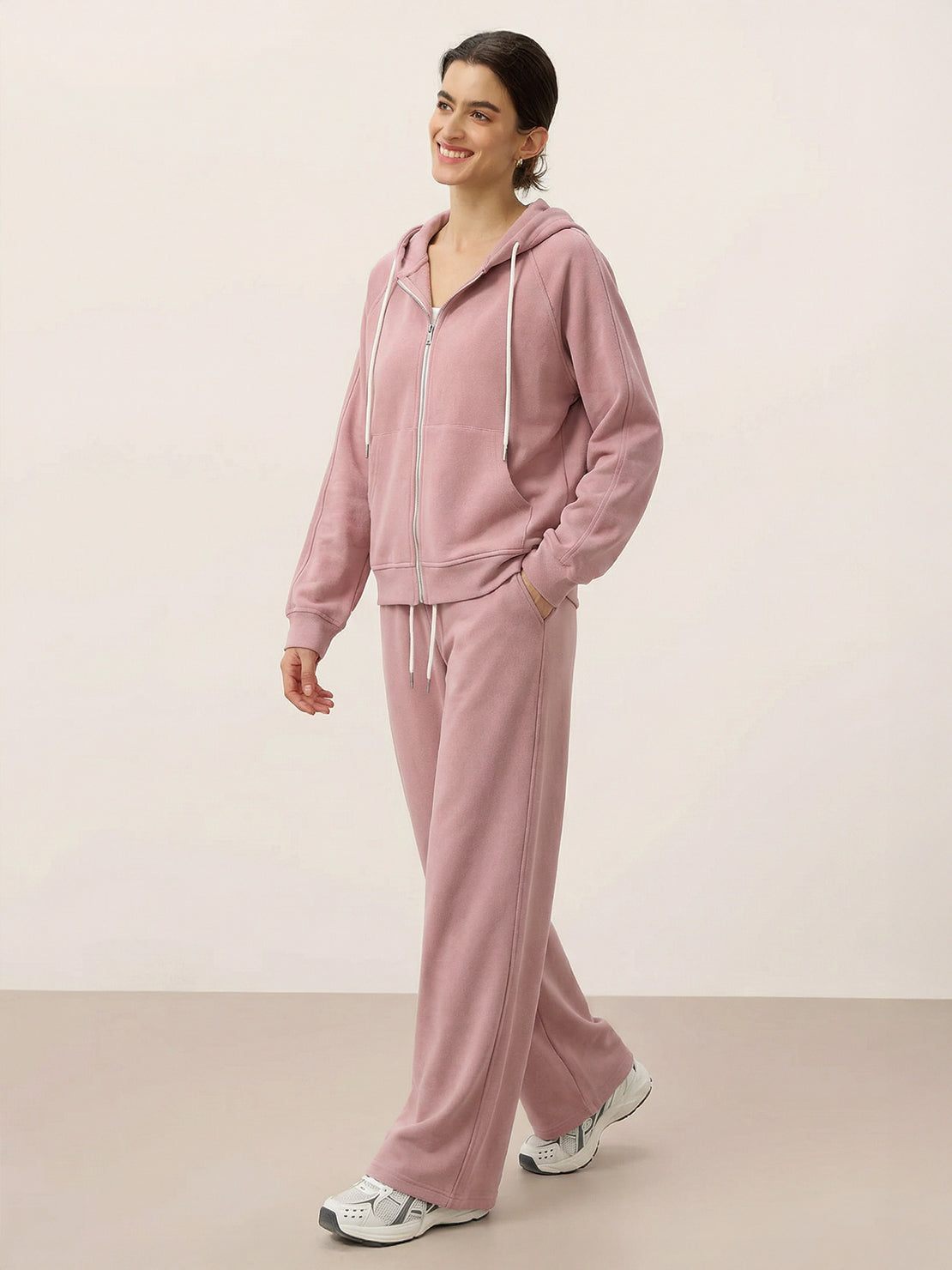 Chenille zip-up hoodie and wide-leg pants loungewear set in soft fabric with drawstring waist and pockets