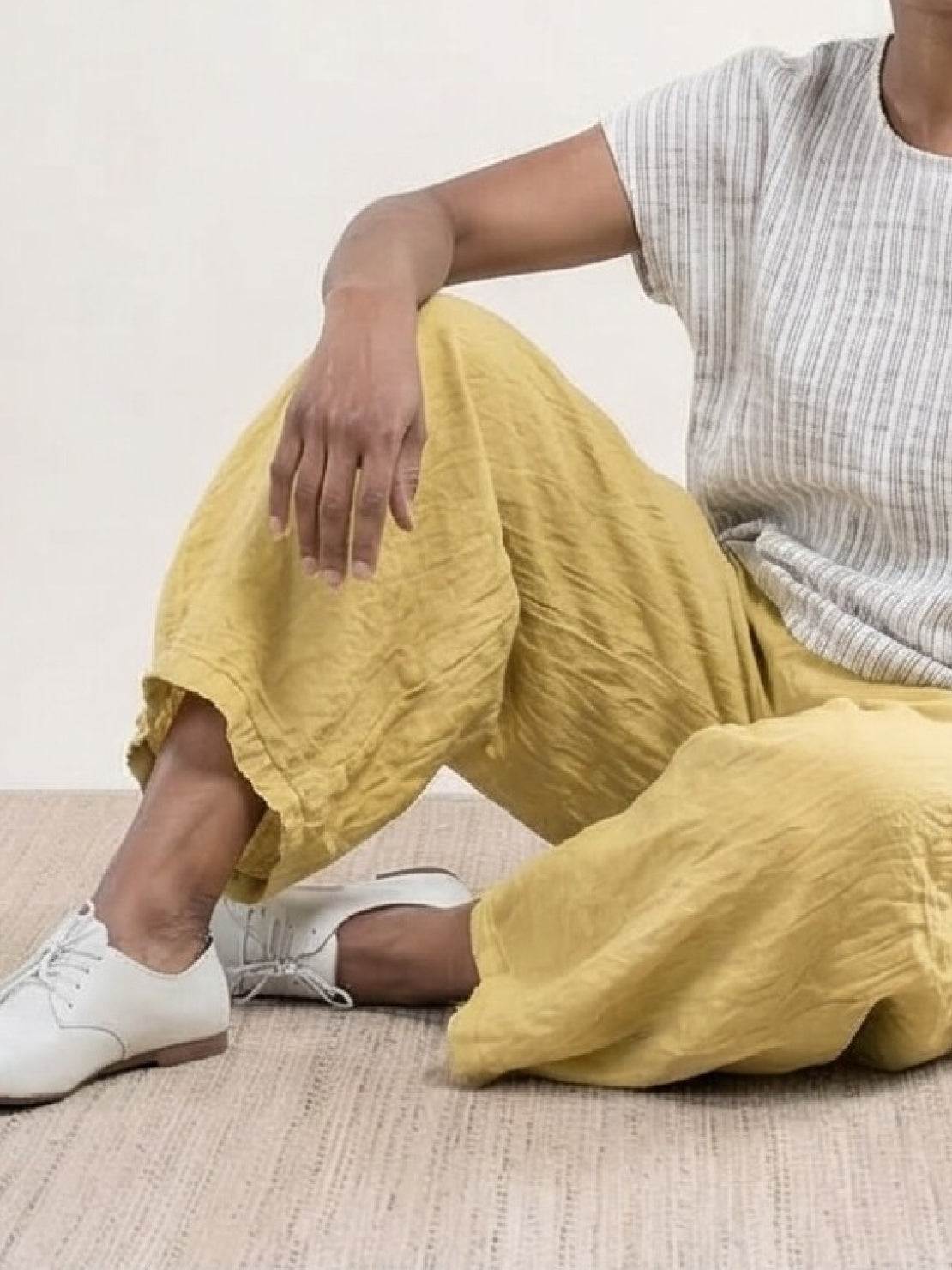 100% linen harem balloon pants with elastic drawstring waistband and side pockets