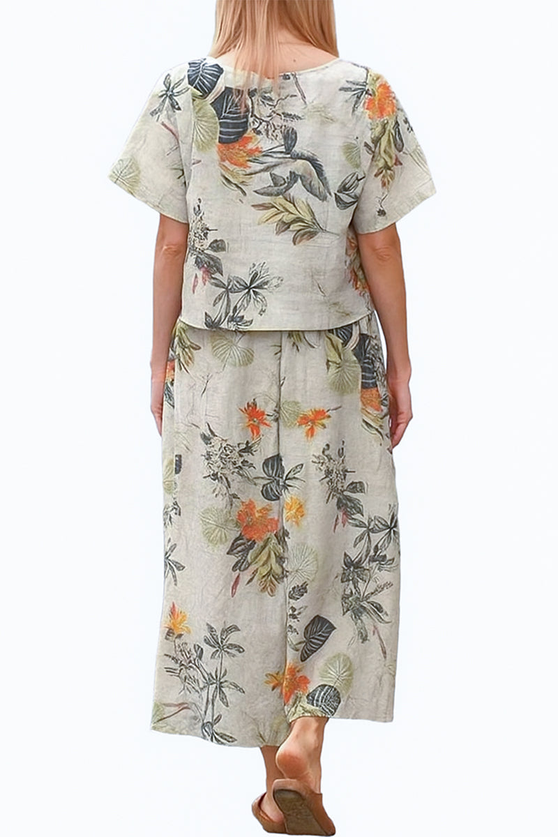 Lightweight Breezy Meadow two-piece set with relaxed fit and crumpled texture