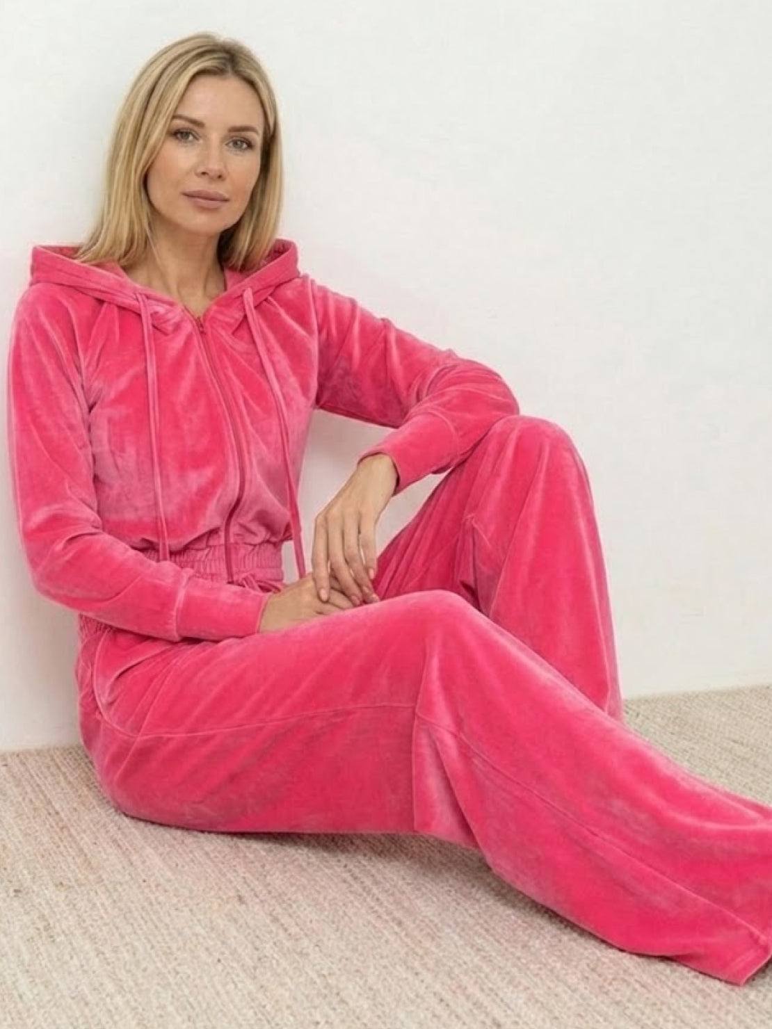 Modern cropped velour tracksuit set with high-waist pants in plush polyester fabric