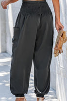 Boho Dreamer High-Waist elastic jogger pants in black with side pocket and gathered waistband and cuffs