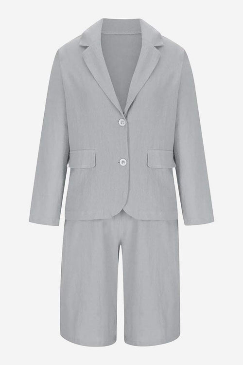 Gray blazer and high-waisted shorts two-piece set with classic collar and tailored fit