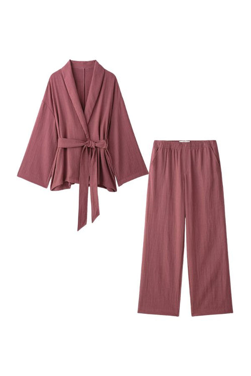 Versatile Mix-Match Lounge-to-Travel Set