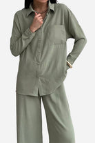 Relaxed fit wide-leg two-piece set in wrinkle-resistant fabric ideal for travel and casual wear