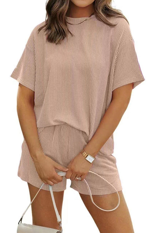 The Effortless Set for Slow Mornings and Sunlit Afternoons