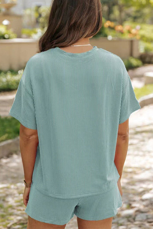 The Effortless Set for Slow Mornings and Sunlit Afternoons