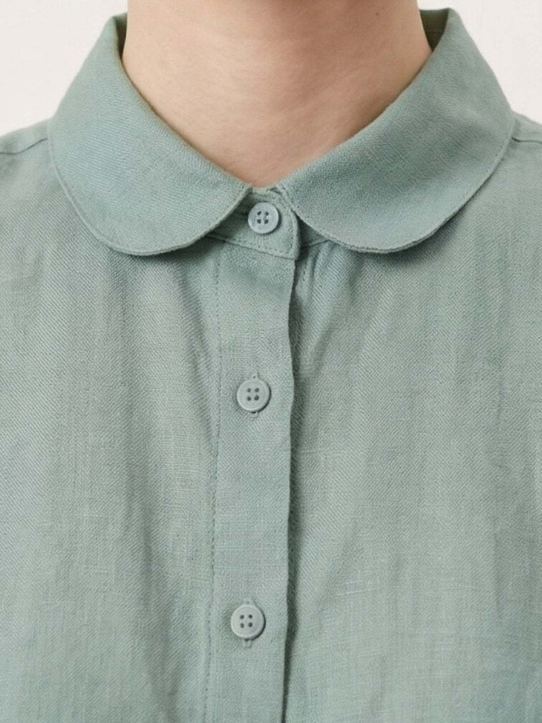 White 100% linen two-way button blouse with Peter Pan collar and cap sleeves